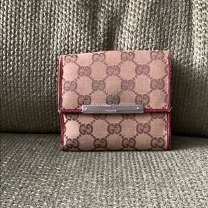 Gucci Brown and Pink Wallet